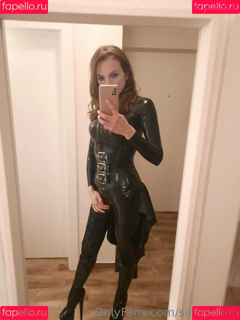 silkysheen Onlyfans Photo Gallery 