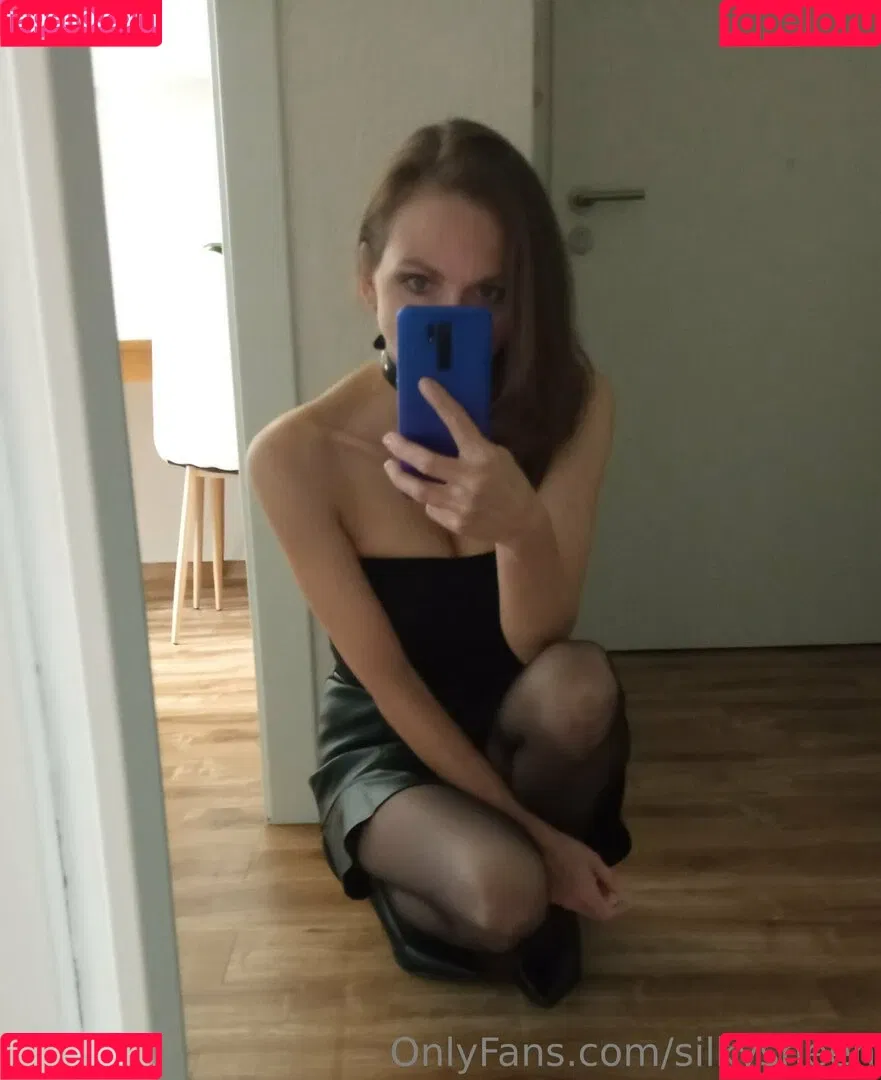 silkysheen Onlyfans Photo Gallery 