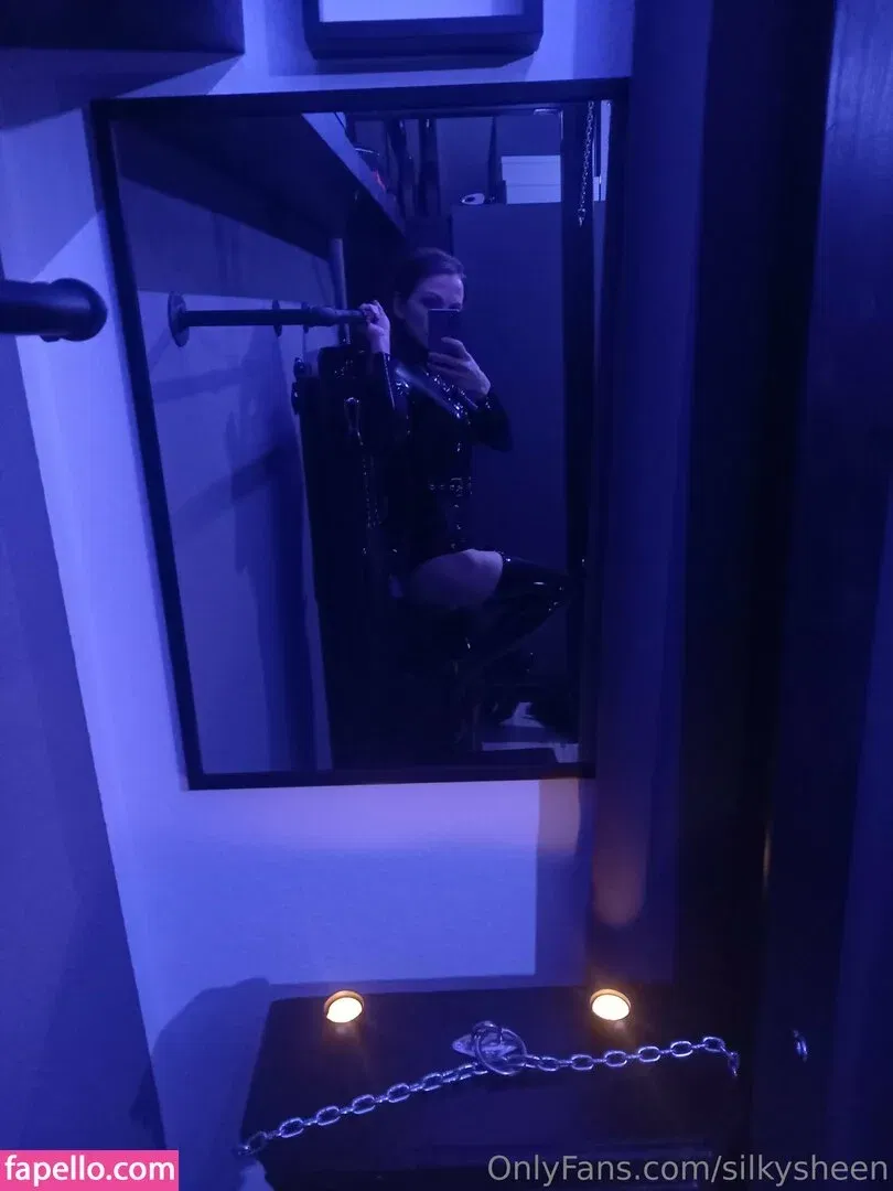 silkysheen Onlyfans Photo Gallery 