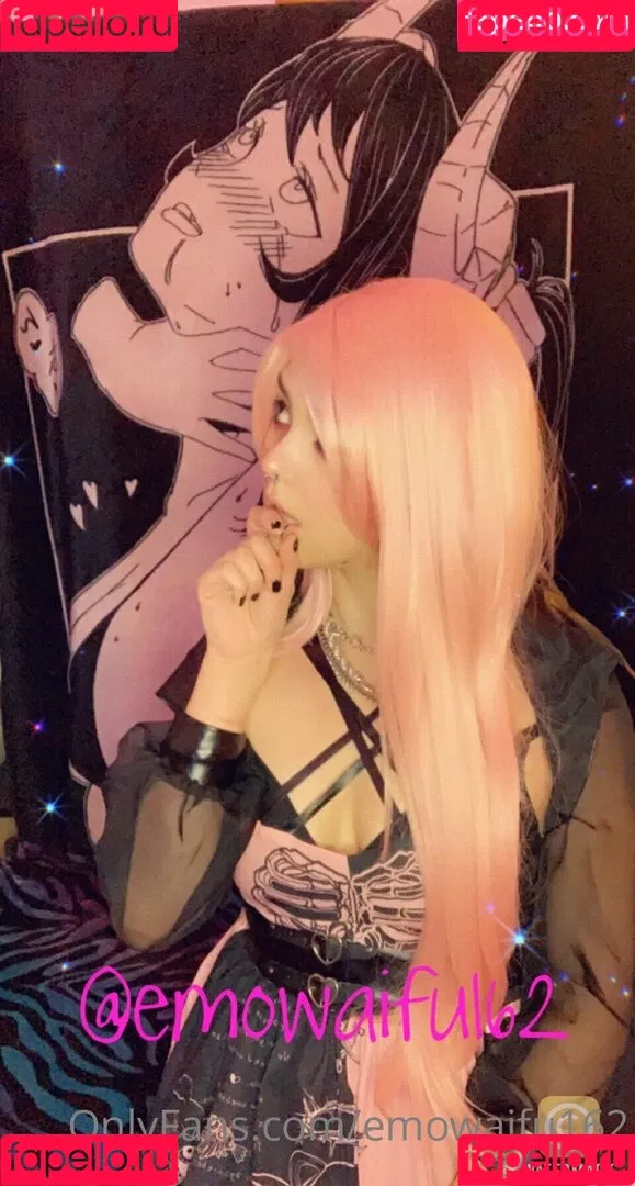 emowaifu162 Onlyfans Photo Gallery 
