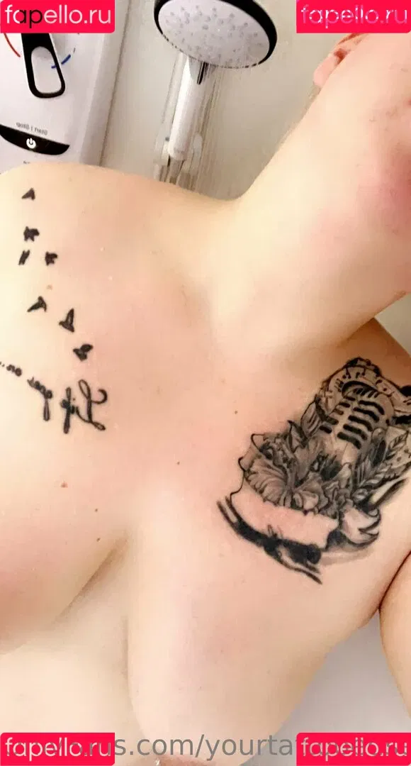yourtattooedsecret Onlyfans Photo Gallery 