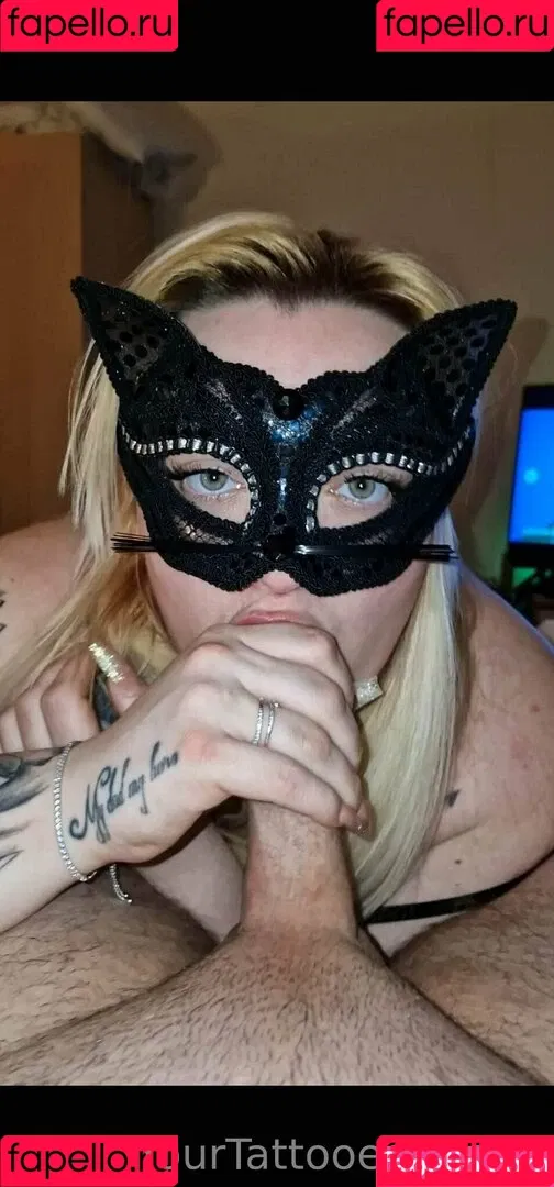 yourtattooedsecret Onlyfans Photo Gallery 