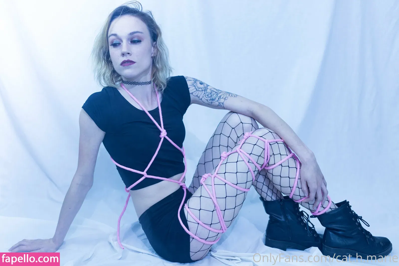cat.h.marie Onlyfans Photo Gallery 