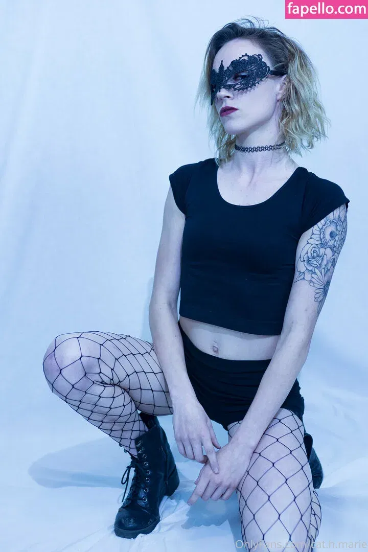 cat.h.marie Onlyfans Photo Gallery 