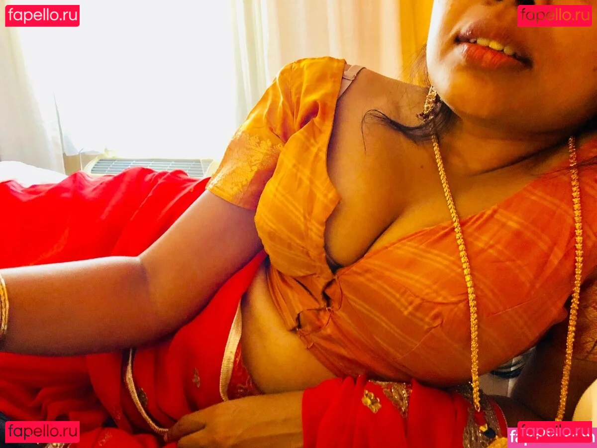 therealpankhurikunaal Onlyfans Photo Gallery 