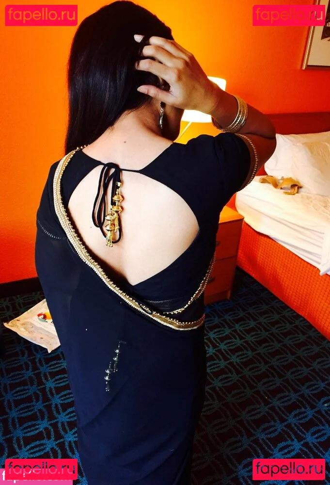 therealpankhurikunaal Onlyfans Photo Gallery 