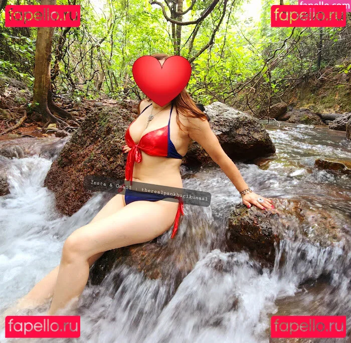 therealpankhurikunaal Onlyfans Photo Gallery 