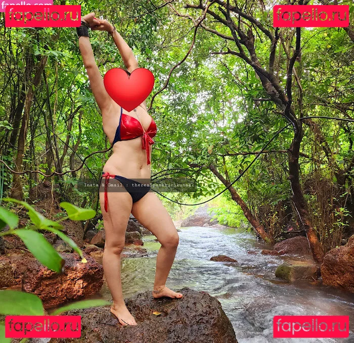 therealpankhurikunaal Onlyfans Photo Gallery 