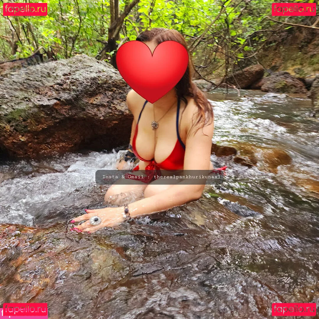 therealpankhurikunaal Onlyfans Photo Gallery 