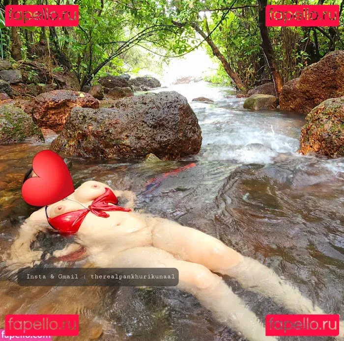 therealpankhurikunaal Onlyfans Photo Gallery 