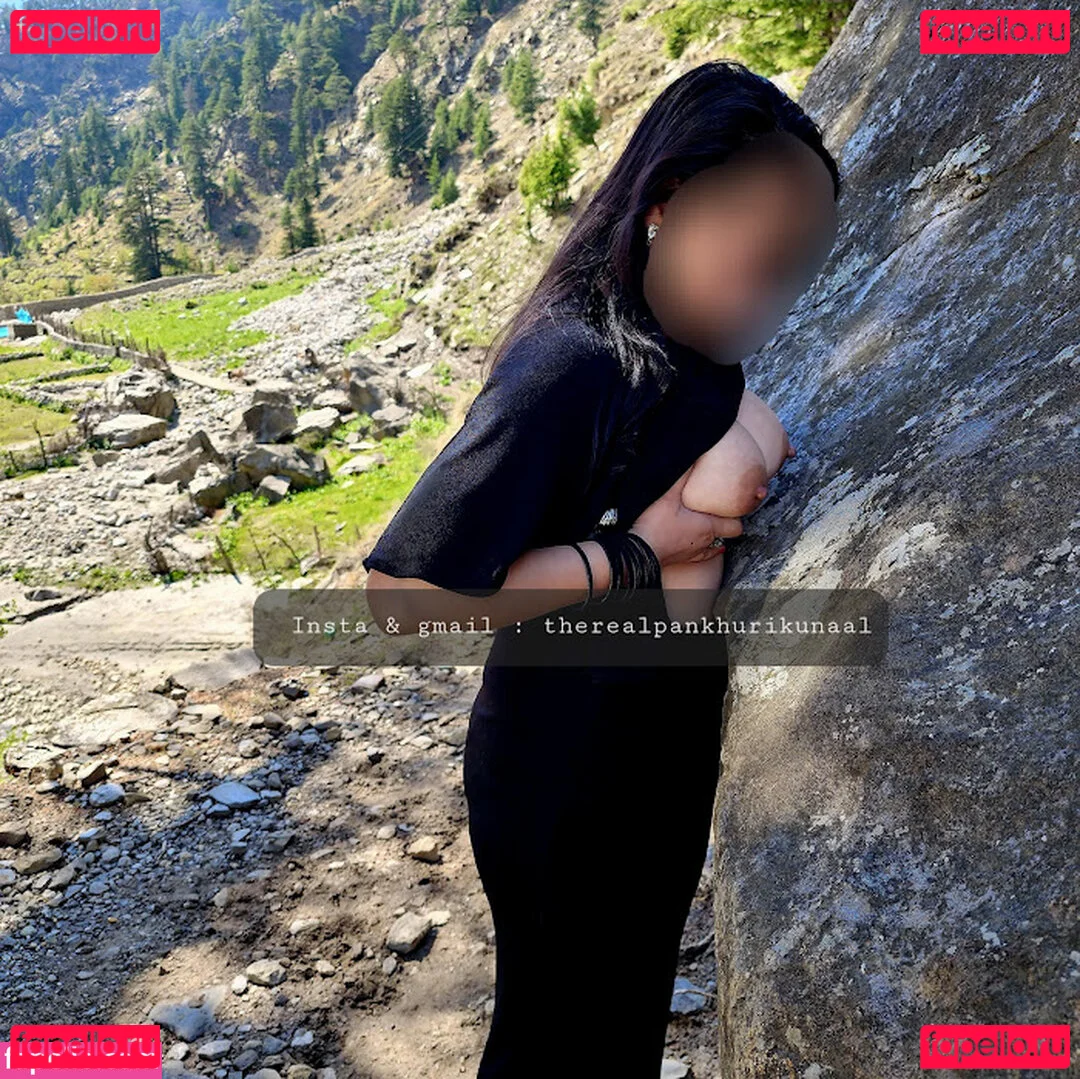 therealpankhurikunaal Onlyfans Photo Gallery 