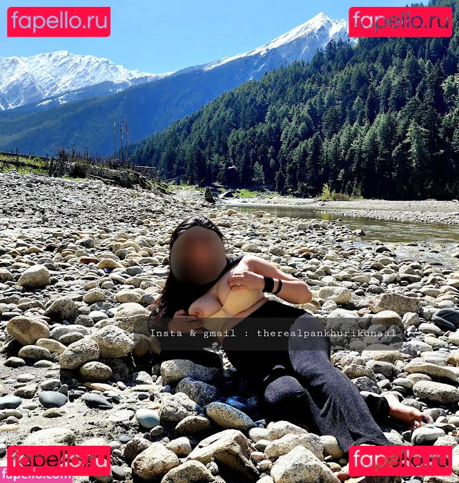 therealpankhurikunaal Onlyfans Photo Gallery 
