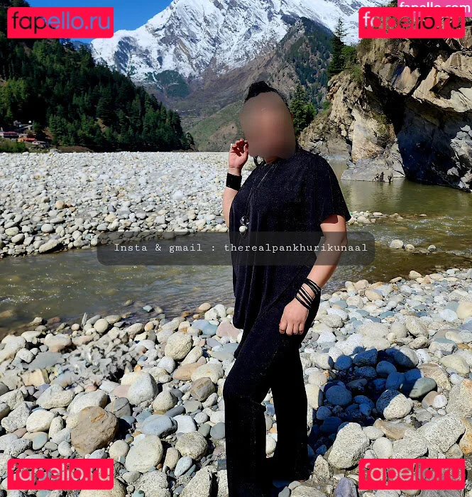 therealpankhurikunaal Onlyfans Photo Gallery 
