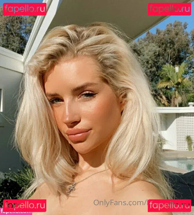 lottiemossof Onlyfans Photo Gallery 