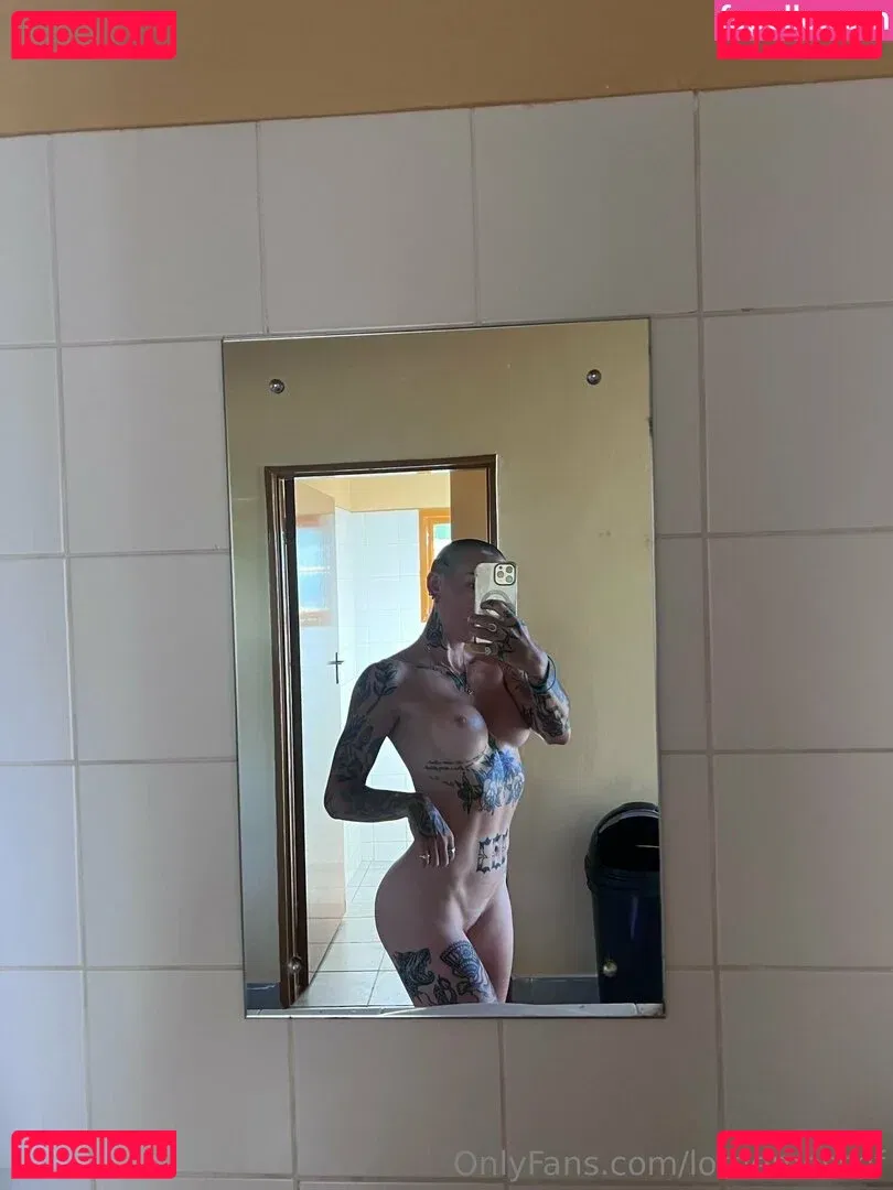 lottiemossof Onlyfans Photo Gallery 
