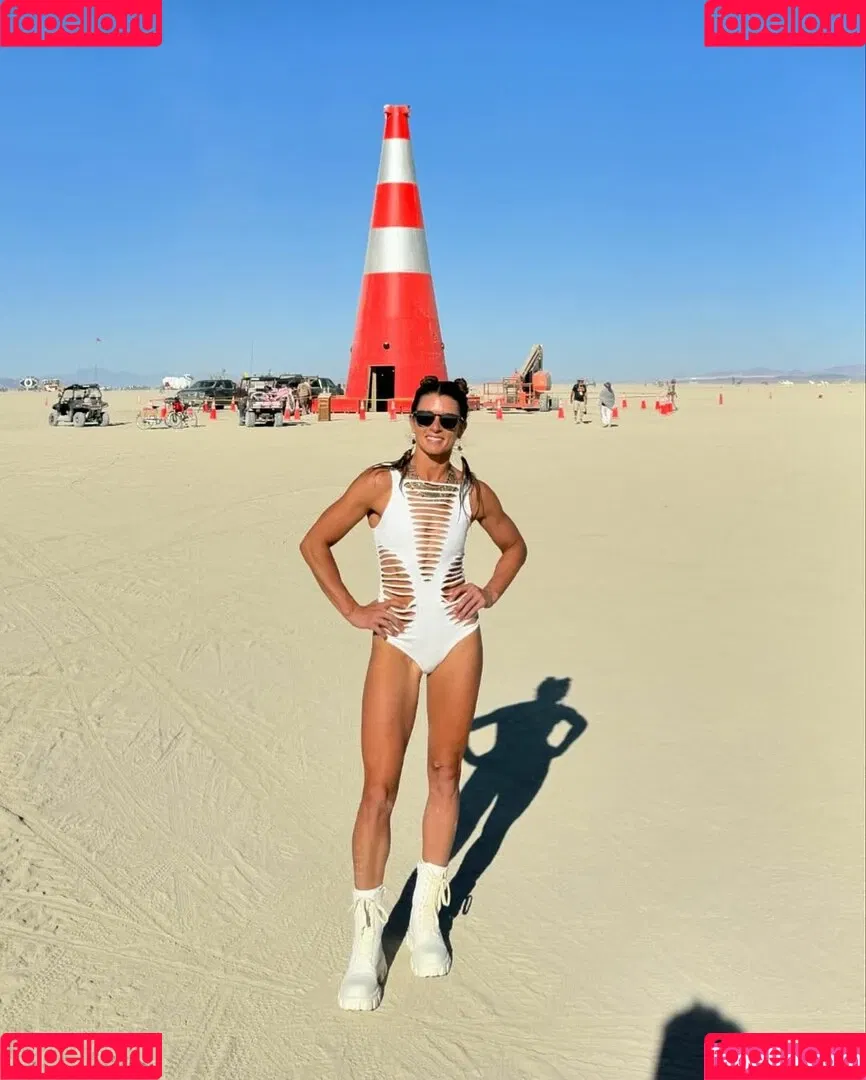 Danica Patrick Onlyfans Photo Gallery 