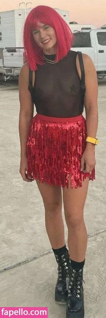 Danica Patrick Onlyfans Photo Gallery 