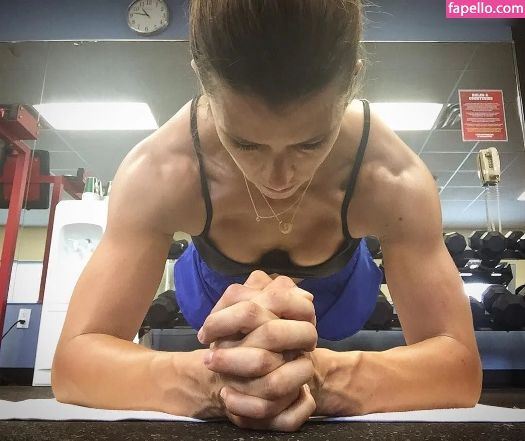 Danica Patrick Onlyfans Photo Gallery 