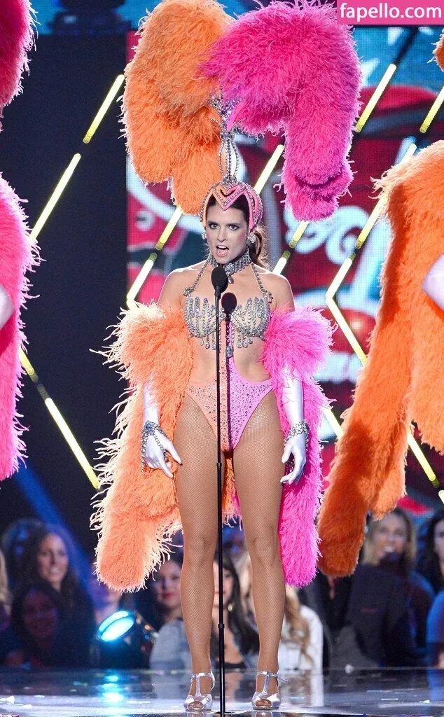 Danica Patrick Onlyfans Photo Gallery 