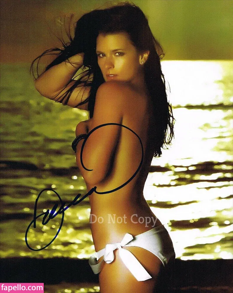 Danica Patrick Onlyfans Photo Gallery 