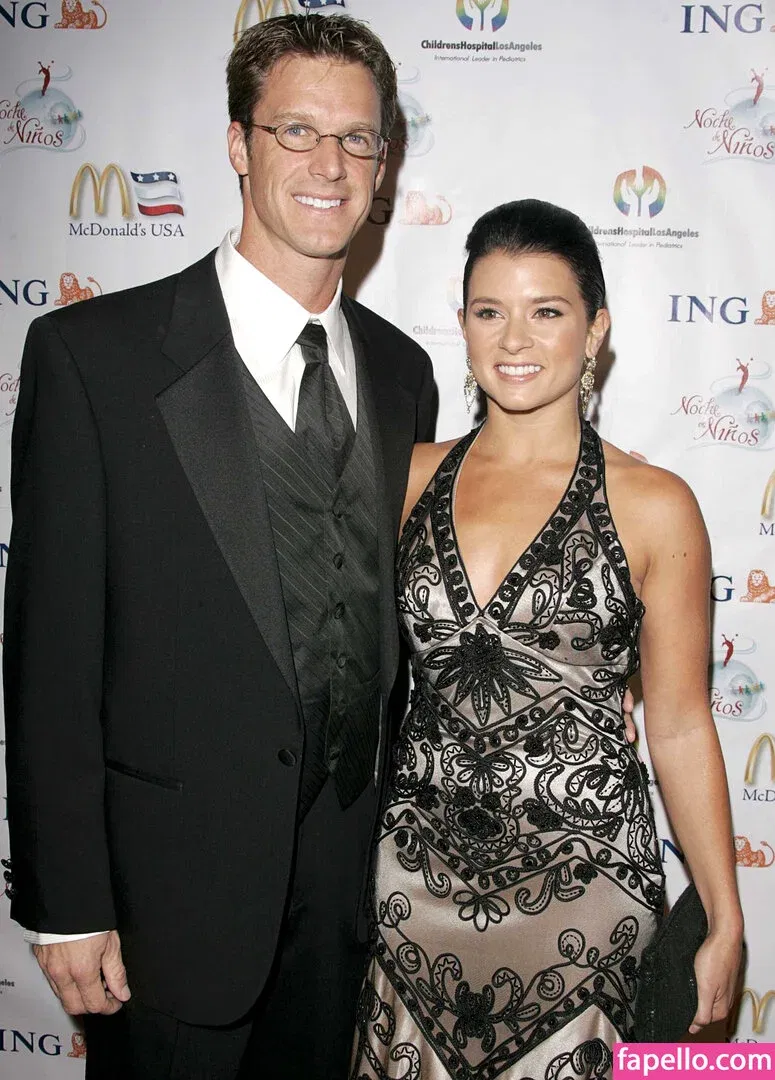 Danica Patrick Onlyfans Photo Gallery 