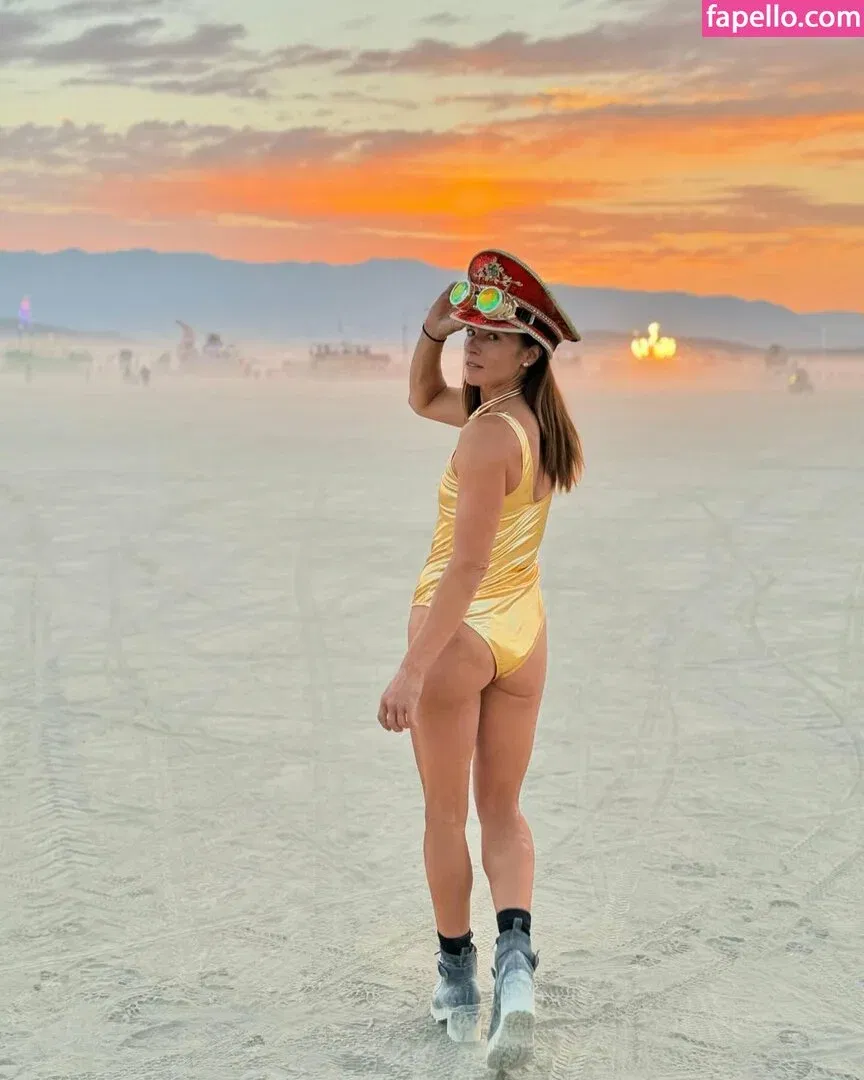 Danica Patrick Onlyfans Photo Gallery 