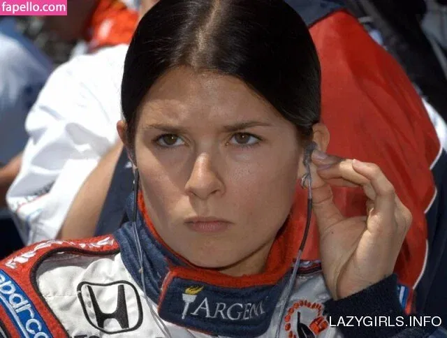Danica Patrick Onlyfans Photo Gallery 