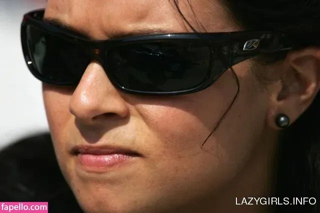 Danica Patrick Onlyfans Photo Gallery 