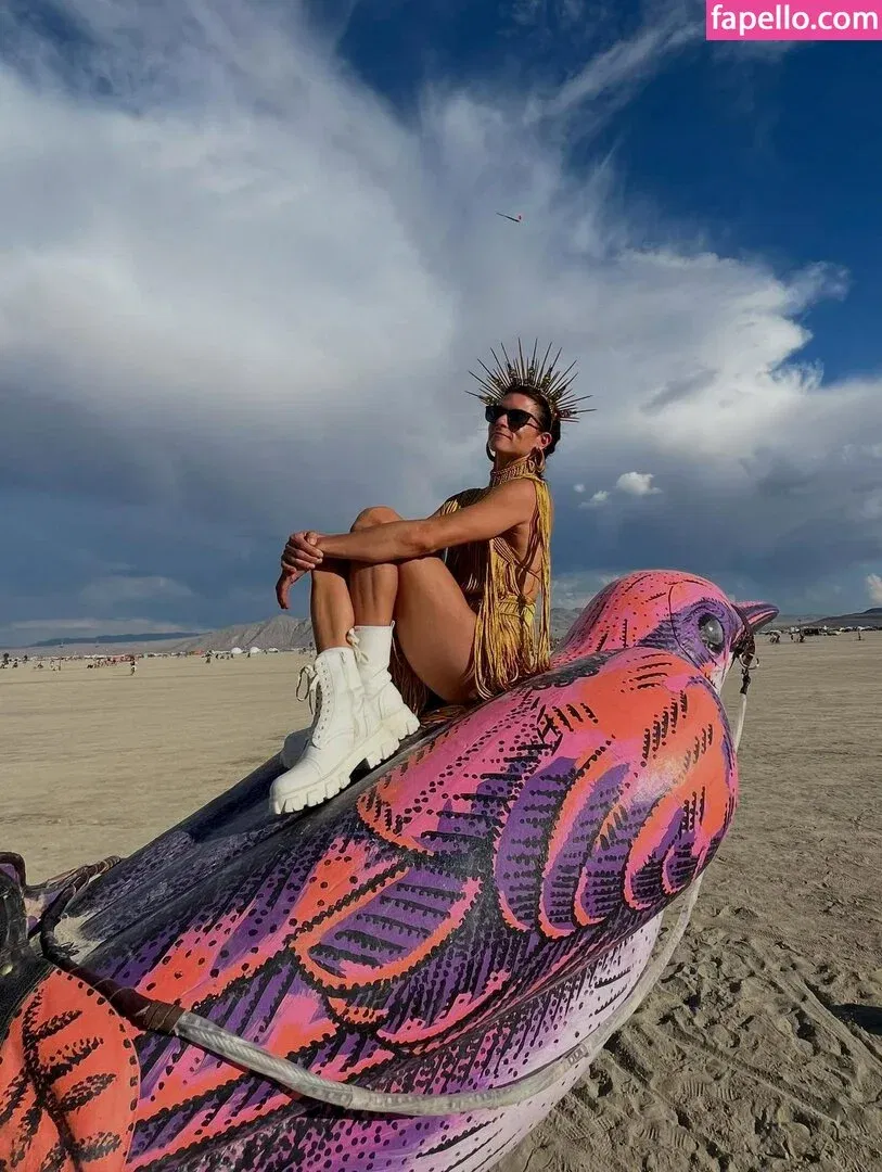 Danica Patrick Onlyfans Photo Gallery 