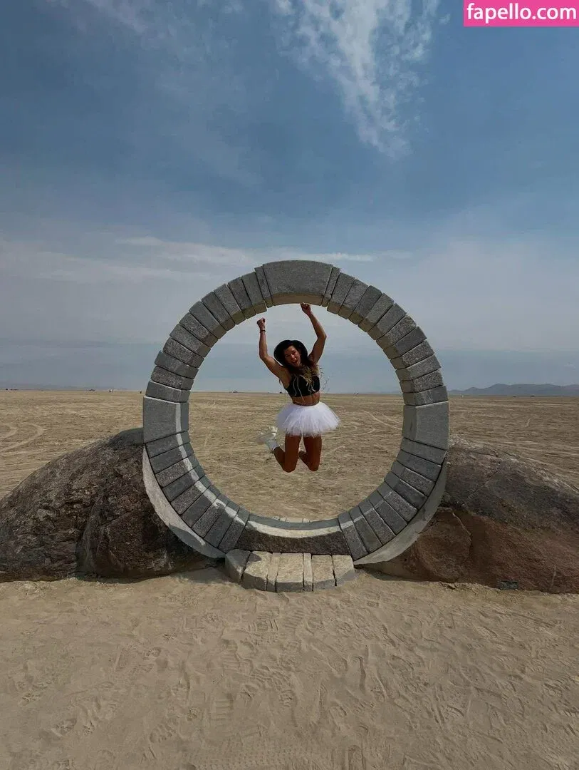 Danica Patrick Onlyfans Photo Gallery 