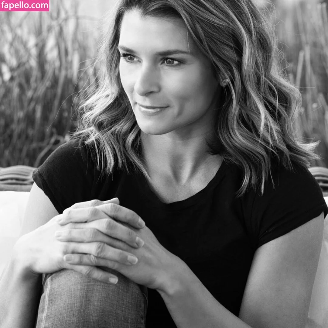 Danica Patrick Onlyfans Photo Gallery 