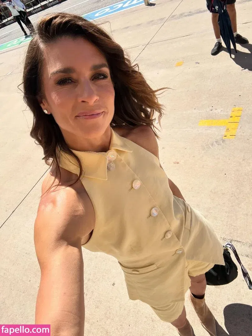 Danica Patrick Onlyfans Photo Gallery 