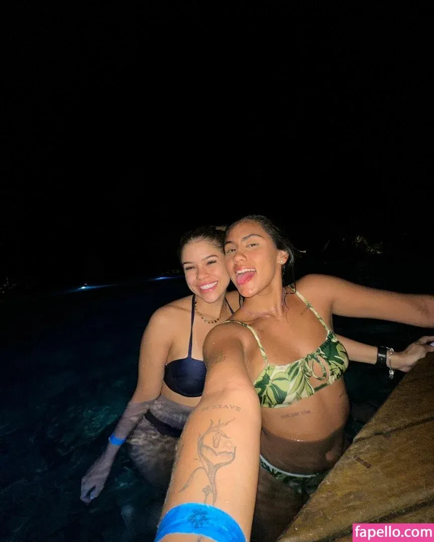 Julia Britz Onlyfans Photo Gallery 