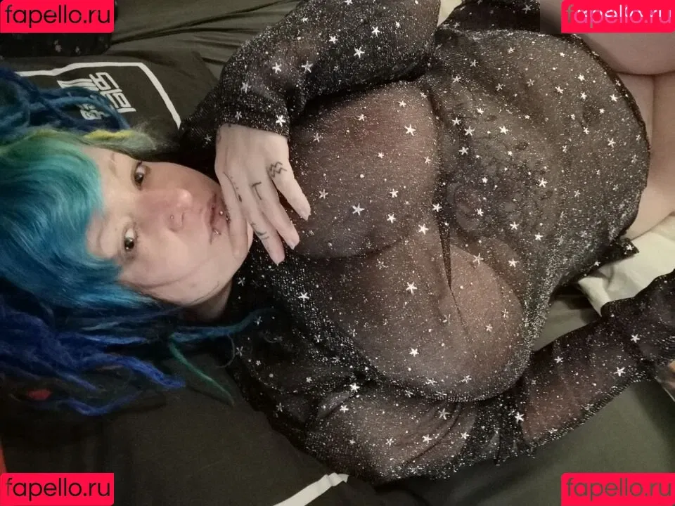 MieZi.ChibiChan Onlyfans Photo Gallery 