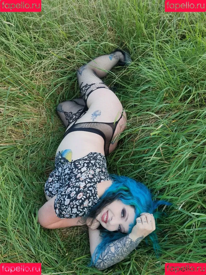 MieZi.ChibiChan Onlyfans Photo Gallery 