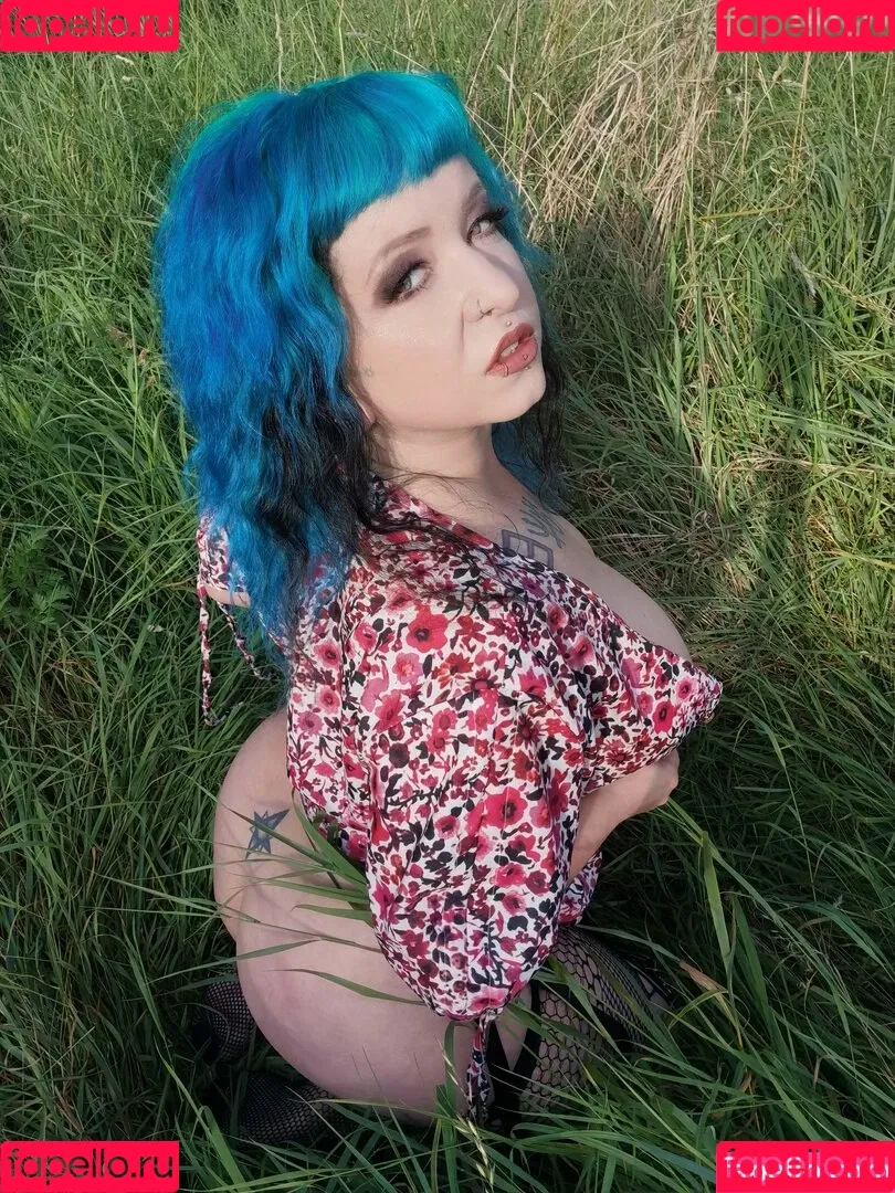 MieZi.ChibiChan Onlyfans Photo Gallery 