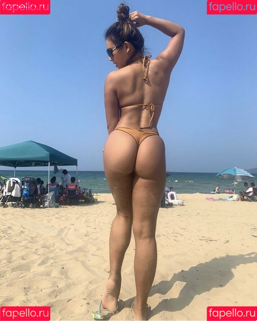 KeikoCalvins Onlyfans Photo Gallery 