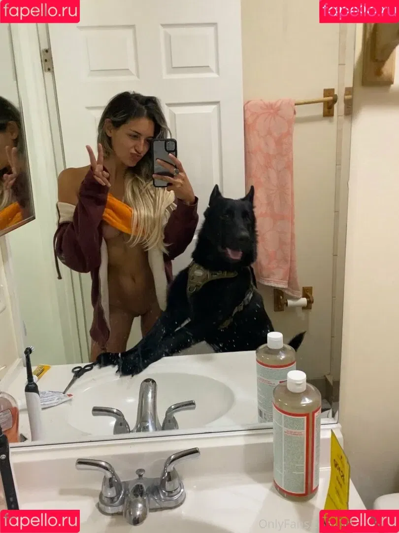 sungoddesssss Onlyfans Photo Gallery 