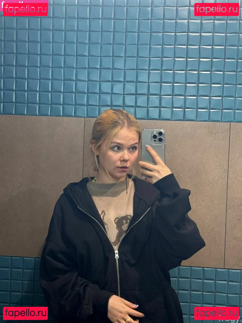 froggggy Onlyfans Photo Gallery 