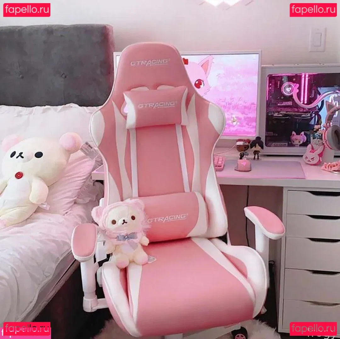 froggggy Onlyfans Photo Gallery 