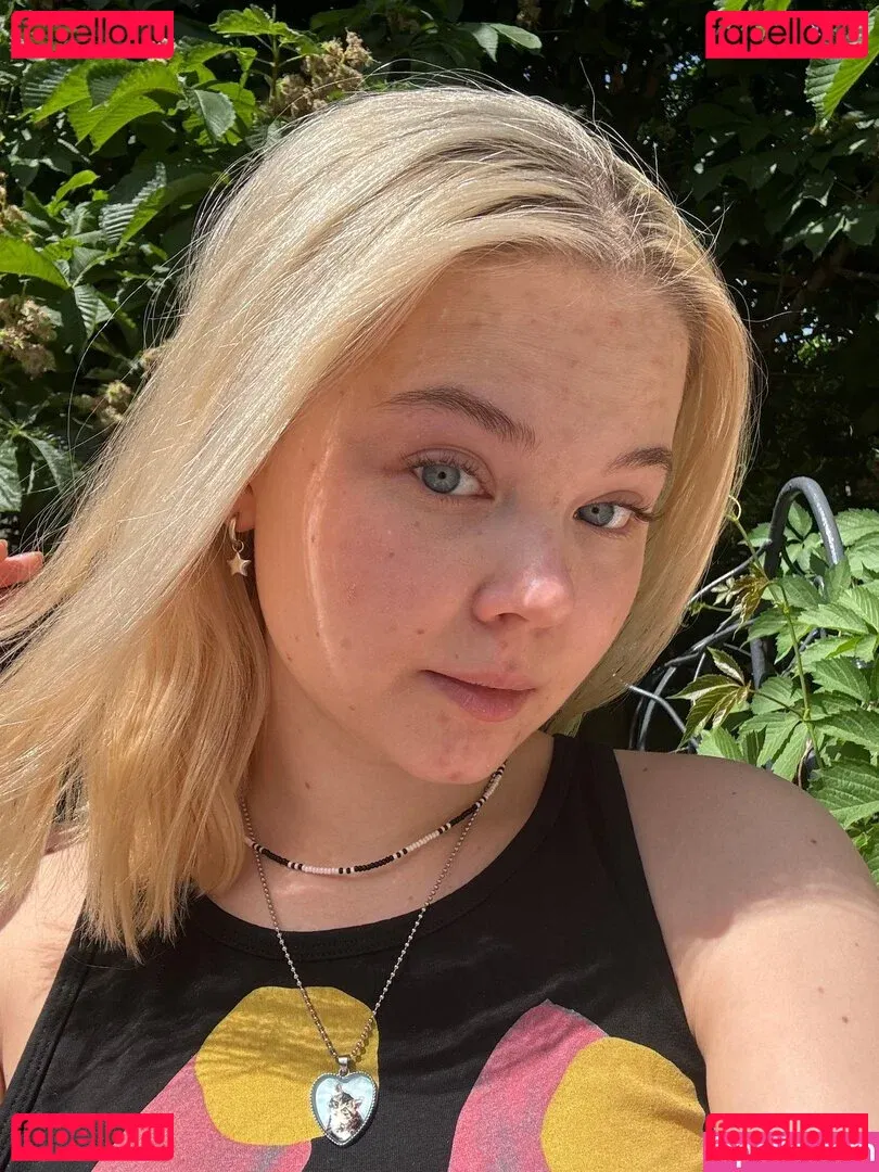 froggggy Onlyfans Photo Gallery 