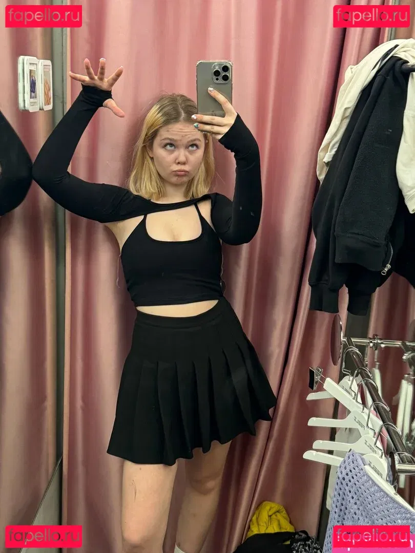 froggggy Onlyfans Photo Gallery 