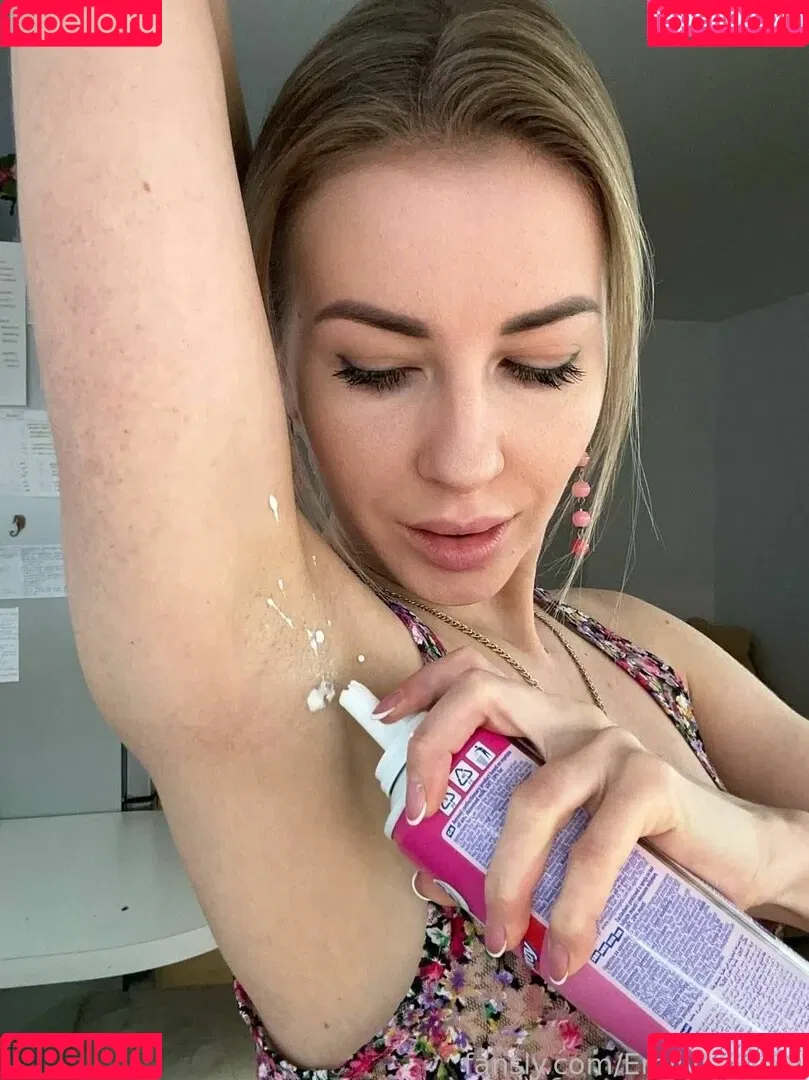 EmilyLove69 Onlyfans Photo Gallery 