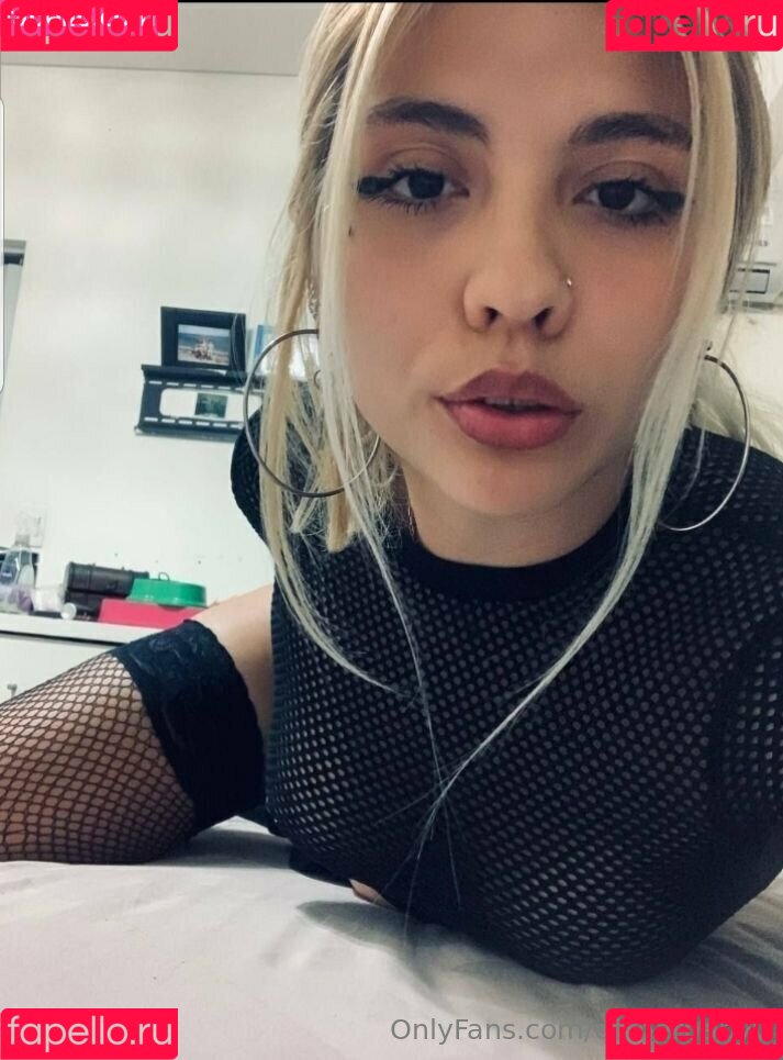 estherbabyy Onlyfans Photo Gallery 