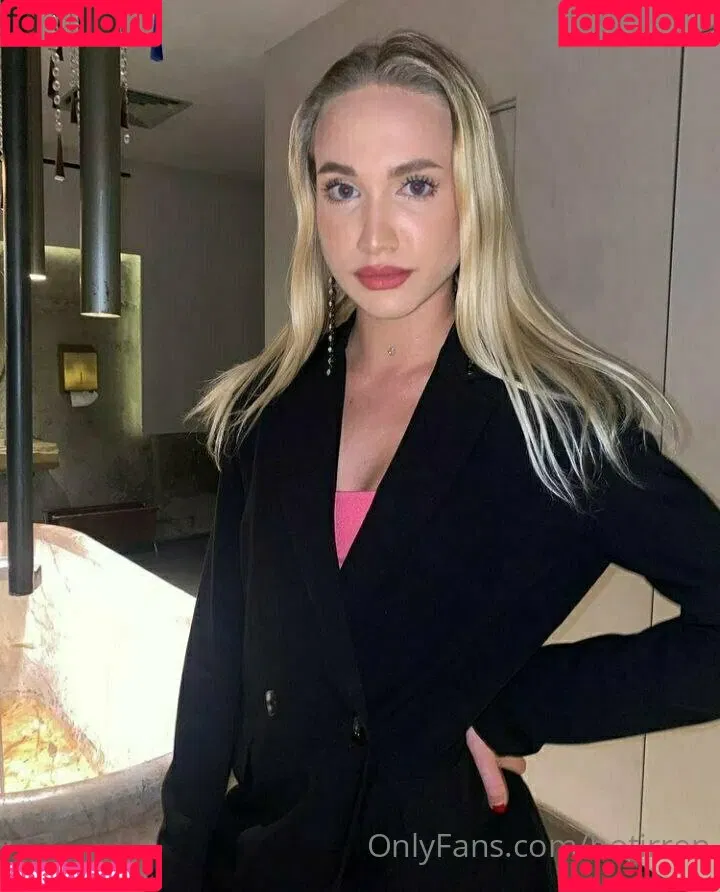 the_girl_you_need Onlyfans Photo Gallery 