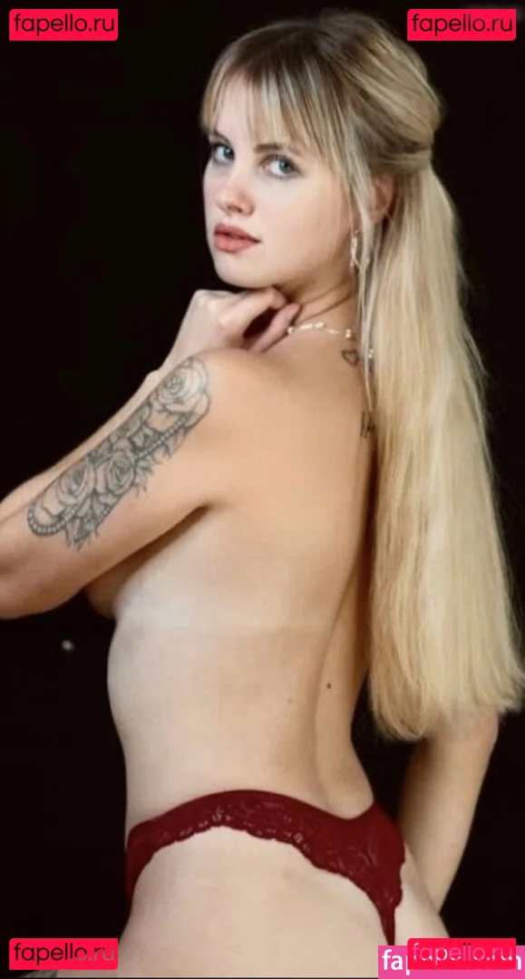 inaacoladaa Onlyfans Photo Gallery 