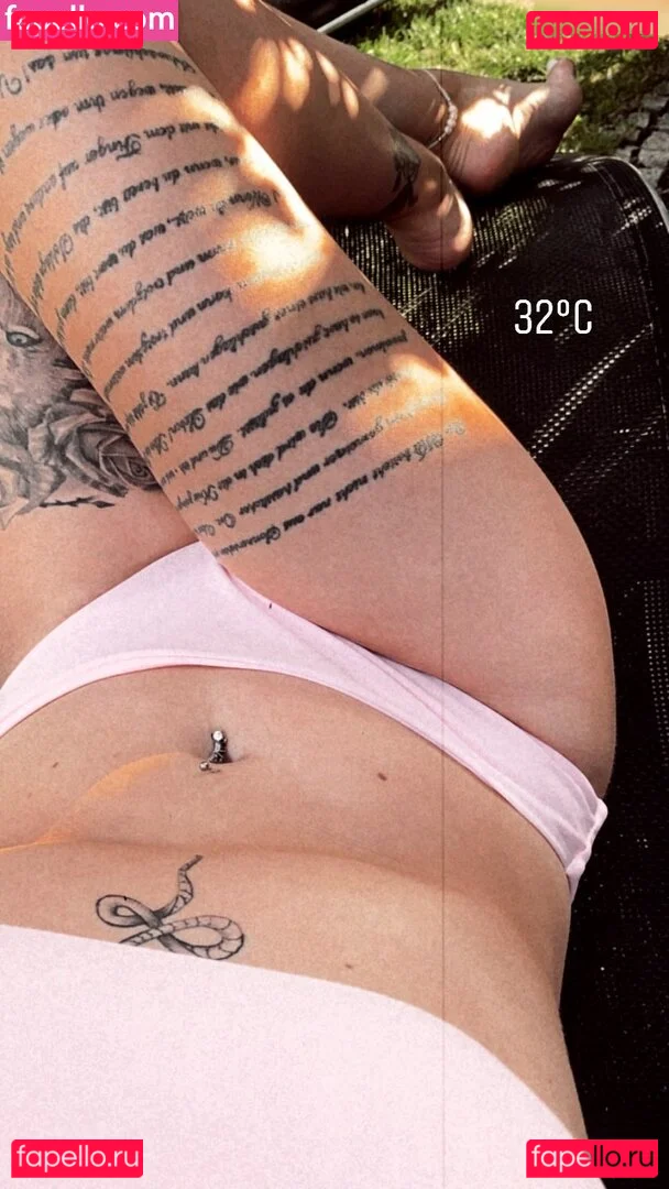 inaacoladaa Onlyfans Photo Gallery 