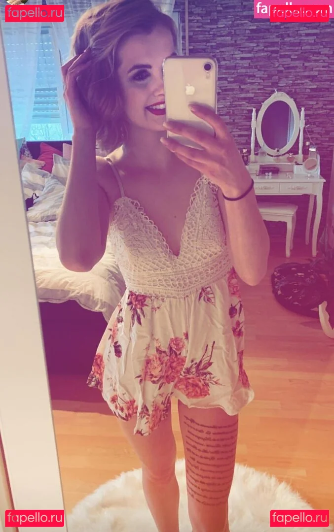 inaacoladaa Onlyfans Photo Gallery 