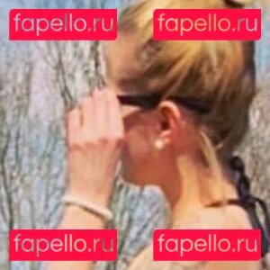 inaacoladaa Onlyfans Photo Gallery 