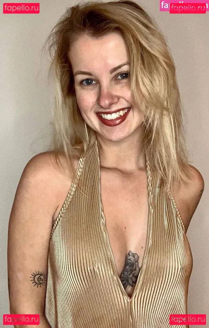 inaacoladaa Onlyfans Photo Gallery 